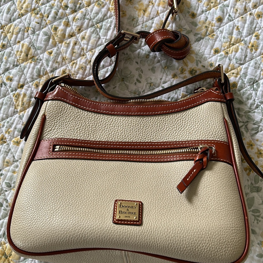Pebble Grain Leather Crossbody Dooney & Bourke View 2